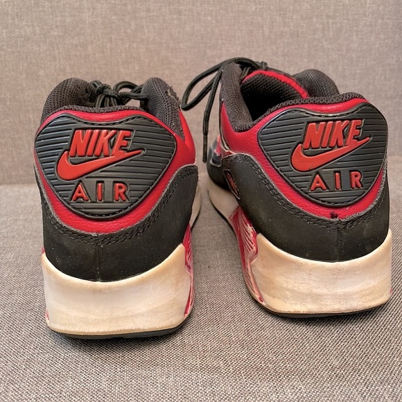 Nike Air Max sneakers size 6Y - Picture 3 of 8